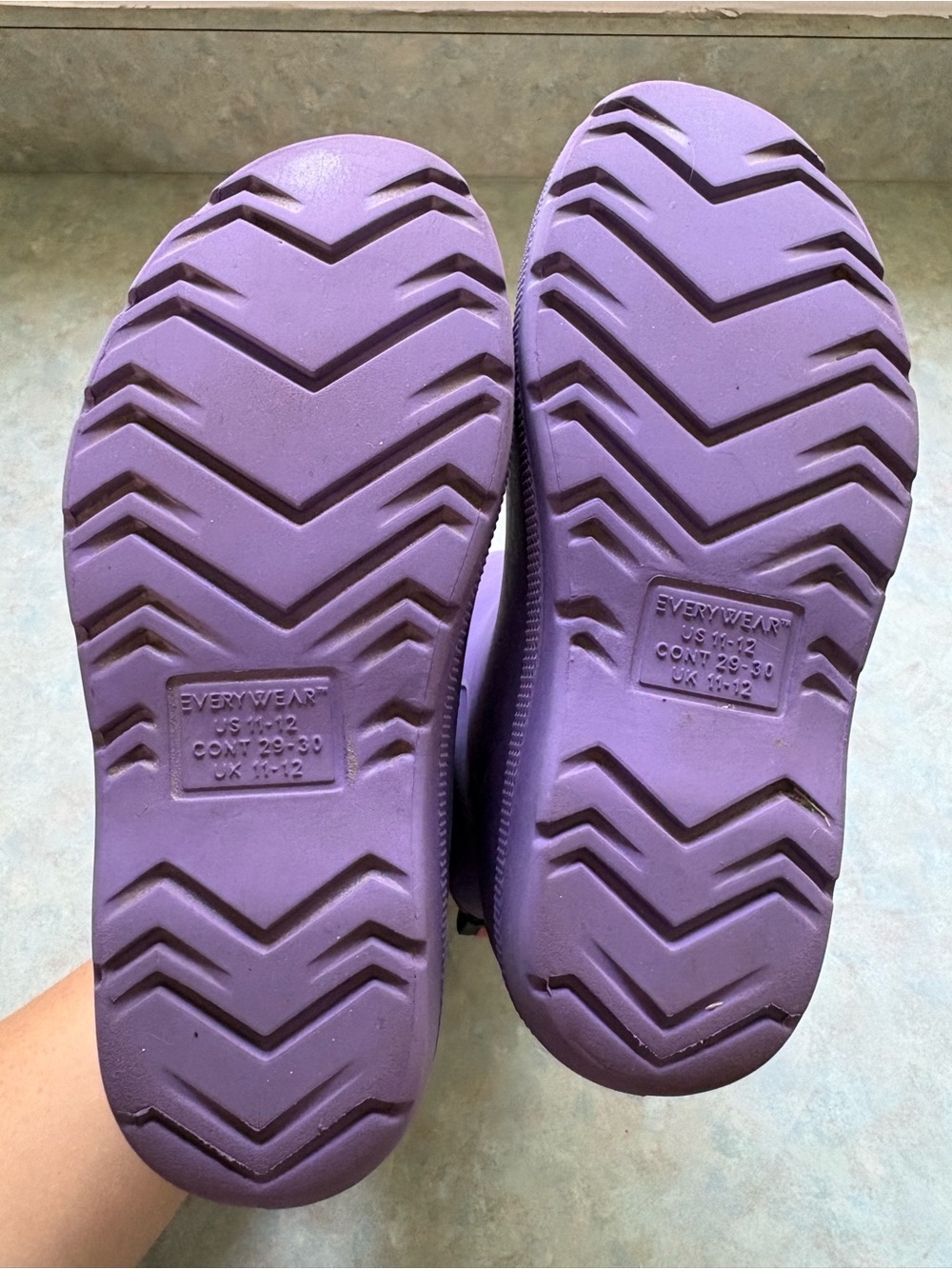 totes Kids Purple Rain Boots with Pink Pull Tabs - Picture 5 of 6